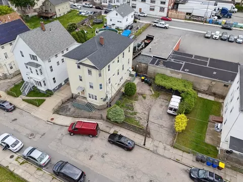 View/Area - 90 Montaup St, Fall River, MA 02724 photo 1 of 6