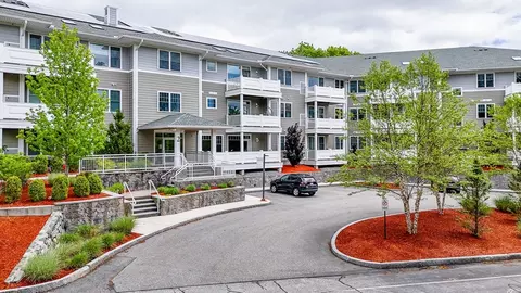 2 Inwood Dr #3003, Woburn, MA 01801