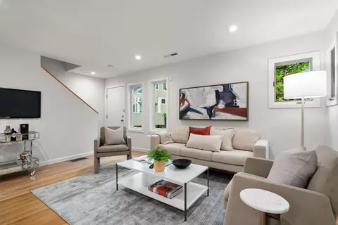 44 Fresh Pond Pl #44, Cambridge, MA 02138