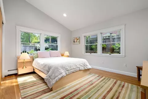 35 Everett St, Newton, MA 02459 photo 21