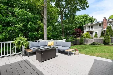 35 Everett St, Newton, MA 02459 photo 14