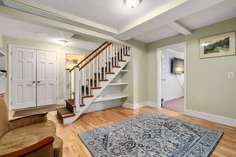 35 Everett St, Newton, MA 02459 photo 25