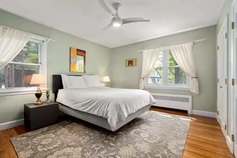 35 Everett St, Newton, MA 02459 photo 24