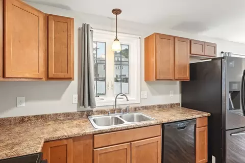 446 Pequoig Ave, Athol, MA 01331 photo 13