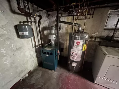 327 Appleton St, Arlington, MA 02476 photo 20