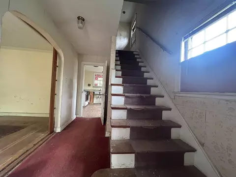 327 Appleton St, Arlington, MA 02476 photo 4