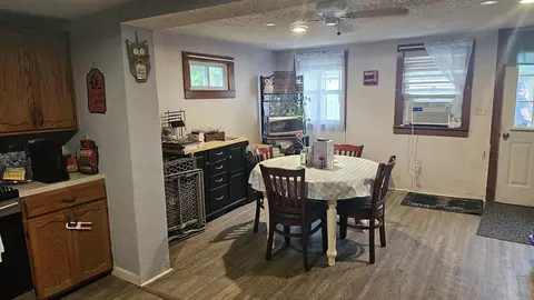 21 Eagle St, Ware, MA 01082 photo 5
