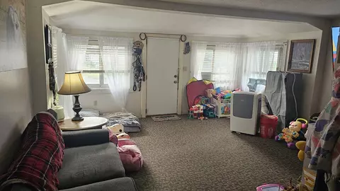 21 Eagle St, Ware, MA 01082 photo 3