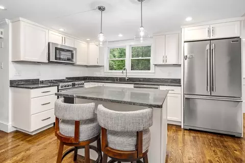 212 Cushing St, Hingham, MA 02043 photo 23