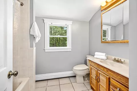 212 Cushing St, Hingham, MA 02043 photo 33