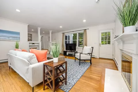 212 Cushing St, Hingham, MA 02043 photo 8