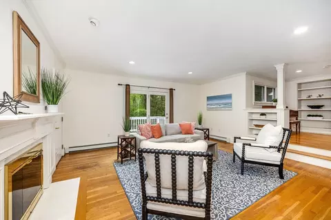 212 Cushing St, Hingham, MA 02043 photo 9