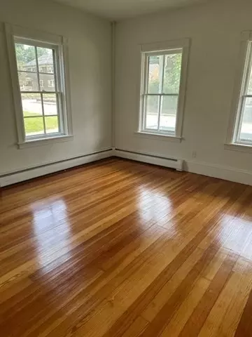 678 School St, Webster, MA 01570 photo 13