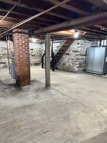 678 School St, Webster, MA 01570 photo 33