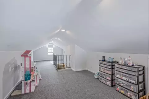 130 Roosevelt Ave, Chicopee, MA 01013 photo 21