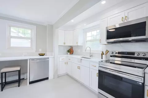 21 Trefton Dr, Braintree, MA 02184 photo 15