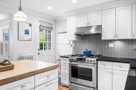 Kitchen - 42 Pickwick Rd, Marblehead, MA 01945 photo 3 of 4