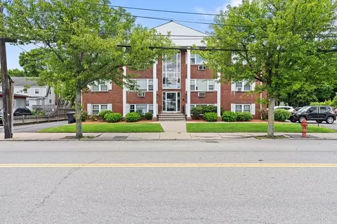 924 Main St #14, Woburn, MA 01801