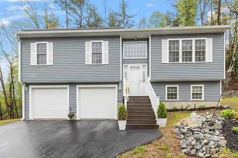 27 Winter St, Orange, MA 01364