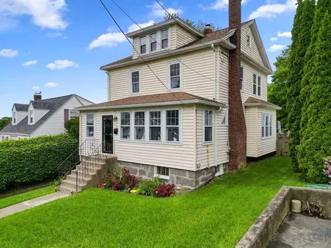 18 Genevieve Rd, Weymouth, MA 02189