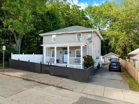 1286 Locust St, Fall River, MA 02723 photo 39