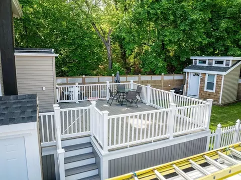 1286 Locust St, Fall River, MA 02723 photo 3