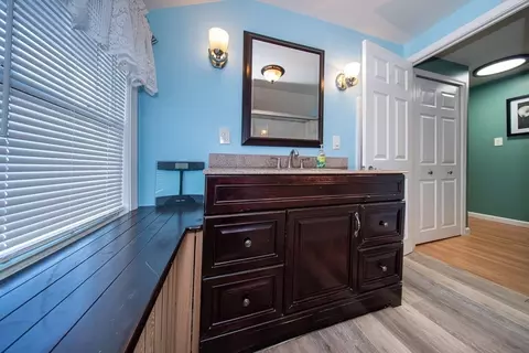 1286 Locust St, Fall River, MA 02723 photo 16