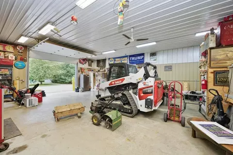 1 Fellowship Cir, Wareham, MA 02576 photo 5