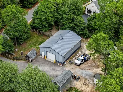1 Fellowship Cir, Wareham, MA 02576 photo 4