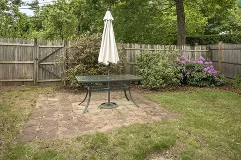 7 Cedar St, Hingham, MA 02043 photo 18