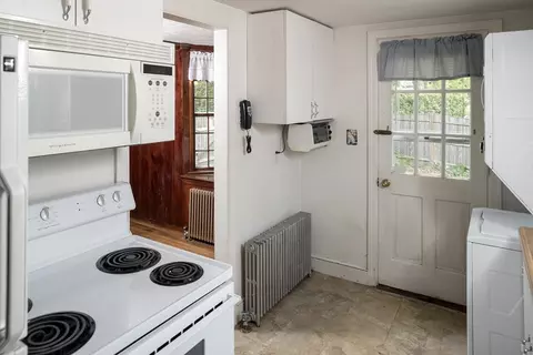 7 Cedar St, Hingham, MA 02043 photo 9