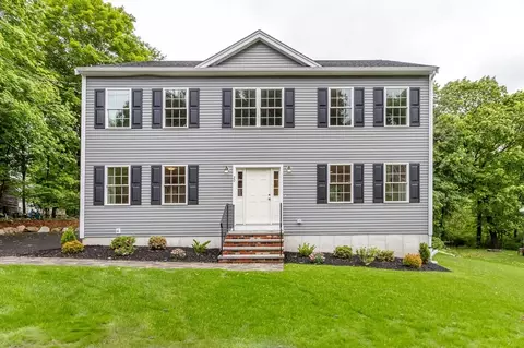 20 Walnut Ct, Stoughton, MA 02072