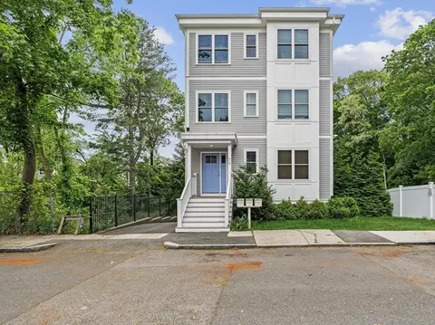34 Colgate Rd #3, Roslindale, MA 02131