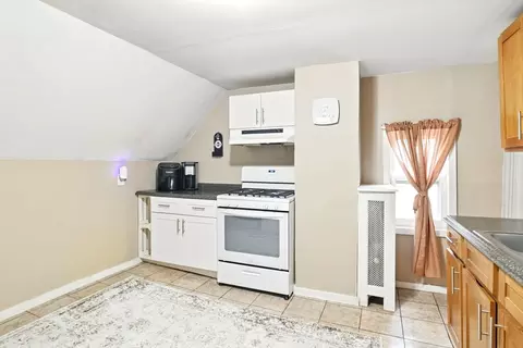 52 Harvard St, Chicopee, MA 01020 photo 29