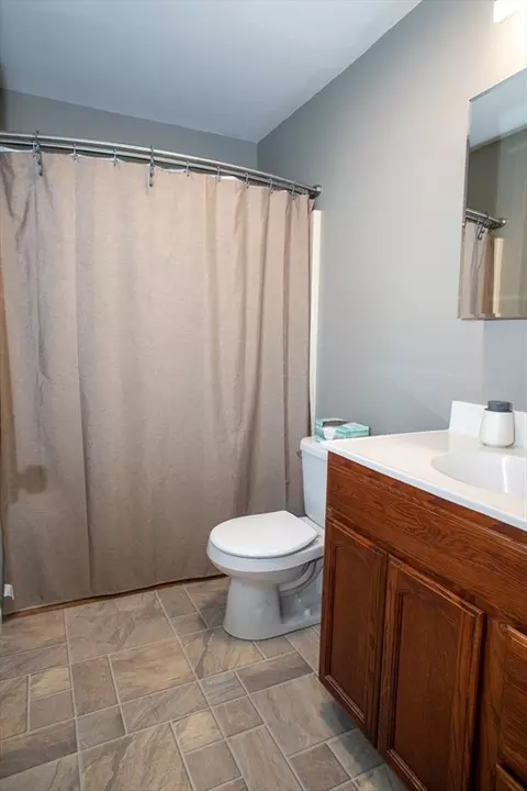 Bath - 84 Charden Ln, Athol, MA 01331 photo 2 of 3