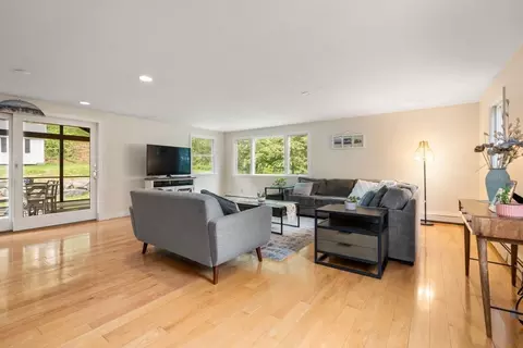 Living - 69 Wright Rd, Concord, MA 01742 photo 1 of 6
