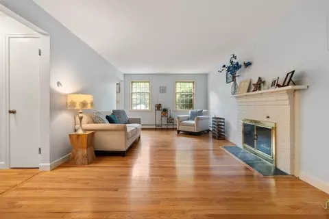 Living - 69 Wright Rd, Concord, MA 01742 photo 6 of 6