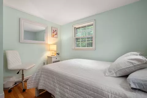 Bedroom - 69 Wright Rd, Concord, MA 01742 photo 2 of 6