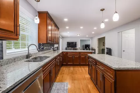66 Eagle Dr, Dudley, MA 01571 photo 15
