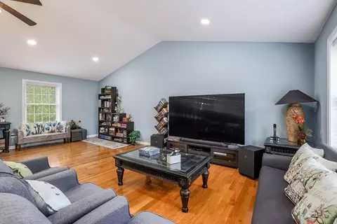 66 Eagle Dr, Dudley, MA 01571 photo 16