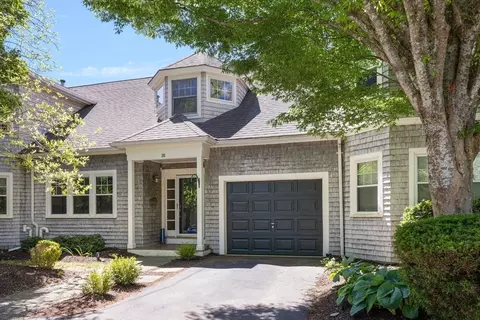 30 Country Way #30, Dartmouth, MA 02748