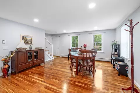 19 Katian Way, Mashpee, MA 02649 photo 6