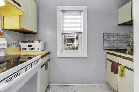77-79 Grenada Ter, Springfield, MA 01108 photo 23