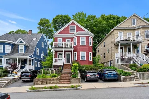 38 Tanager St #1, Arlington, MA 02476