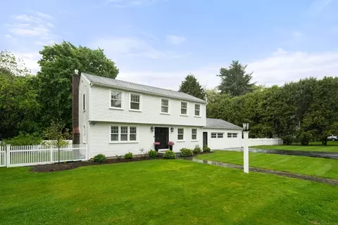 11 Brookmere Ave, Wellesley, MA 02482 photo 2
