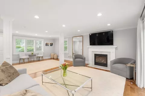 11 Brookmere Ave, Wellesley, MA 02482 photo 13