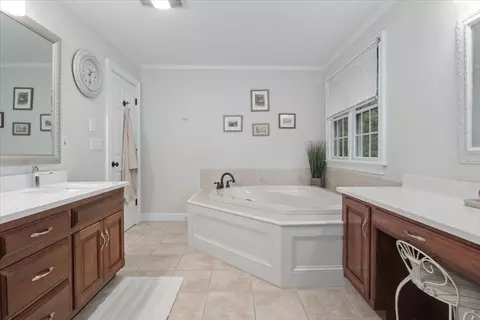 22 Dover Dr, Walpole, MA 02081 photo 27