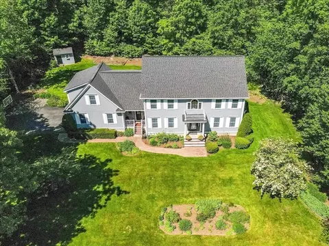 22 Dover Dr, Walpole, MA 02081 photo 2