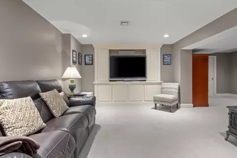 22 Dover Dr, Walpole, MA 02081 photo 35