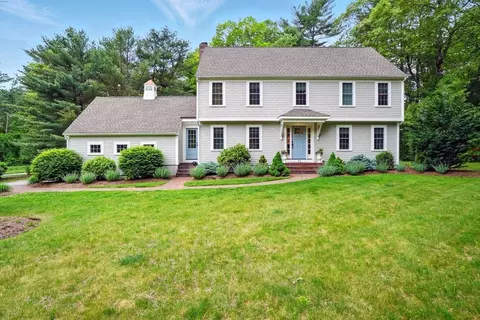 20 Stoney Brook Cir, Duxbury, MA 02332
